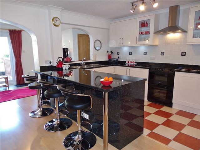  Image of 5 bedroom End of Terrace for sale in Penarwyn Crescent Heamoor Penzance TR18 at Penarwyn Crescent, Heamoor, Penzance, TR18